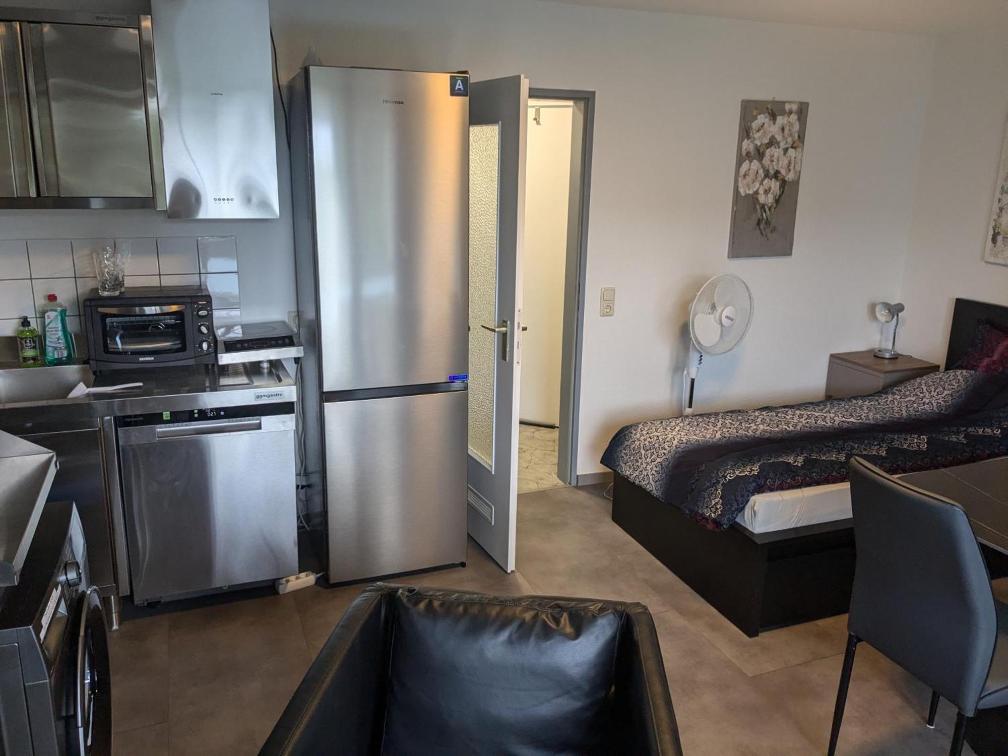 Modernes Studio-Apartment Mitten Im Ruhrgebiet Бохум Экстерьер фото
